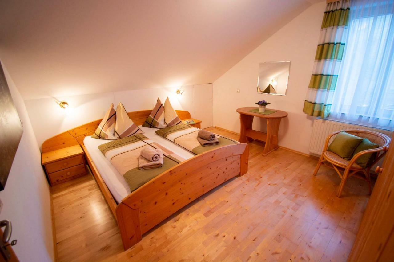 Ferienwohnungen Lichtenegger Kamp エクステリア 写真